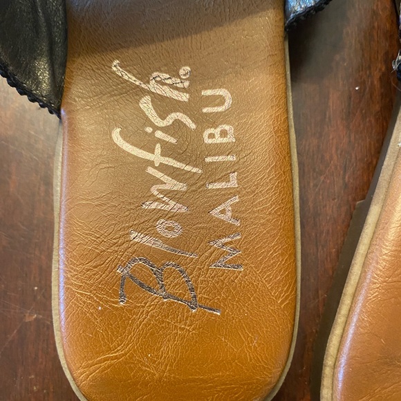 Blowfish Malibu Women's Black and Brown Embellished Sandals - Picture 2 of 4